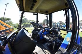 Tractor New Holland TL80 en  Agrofertas®
